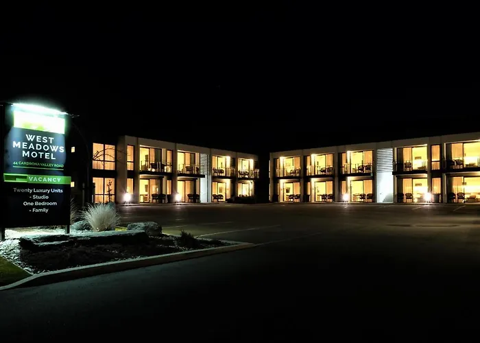 West Meadows Of Motel